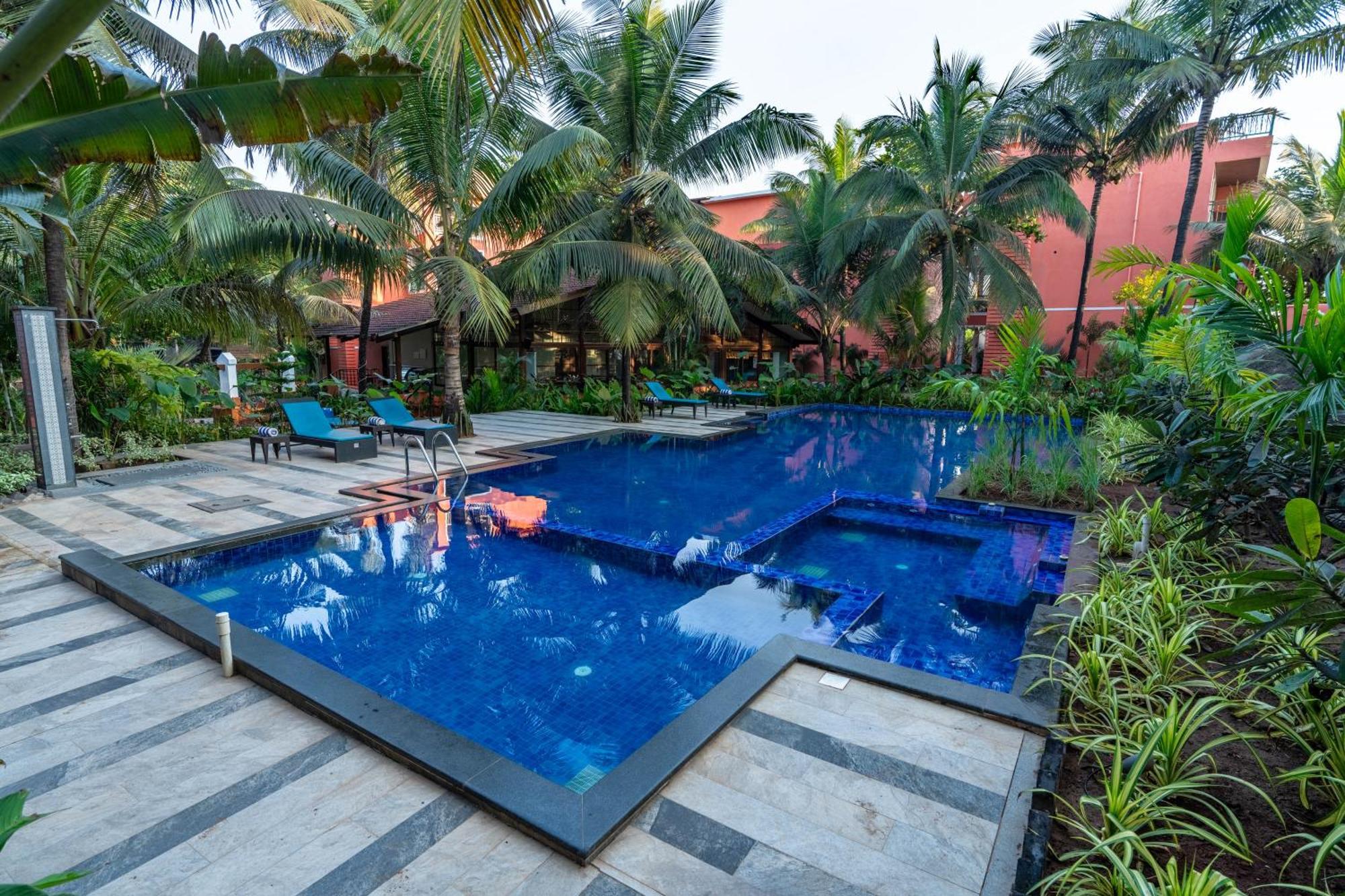 Mandrem Beach Resort, A Member Of Radisson Individuals Retreat Exterior photo